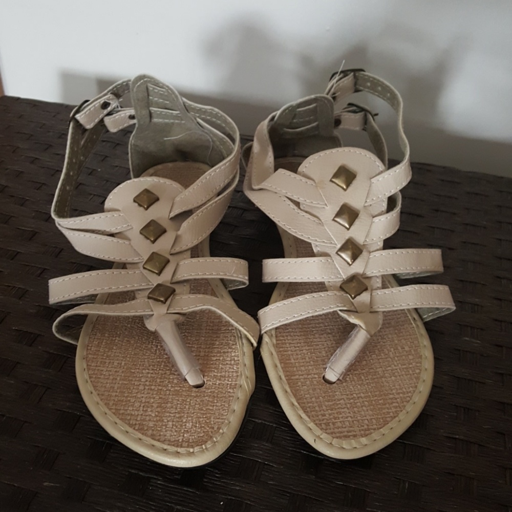 Ana Julia Sandals